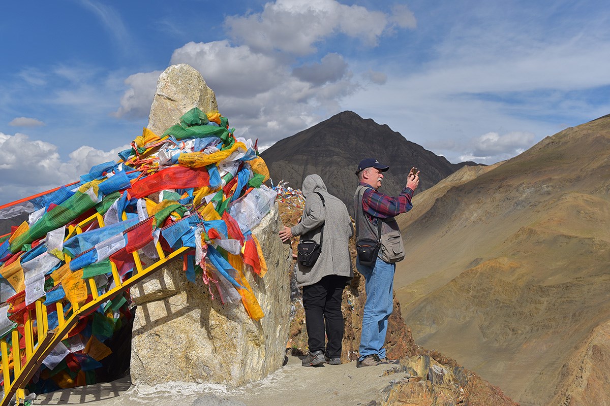 Simila Pass | Photo by Liu Bin